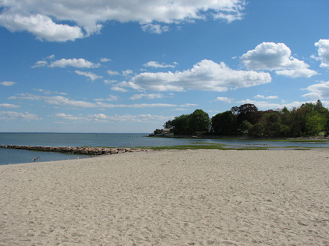 Discover Southport Beach in Fairfield, CT: A Family-Friendly Travel Guide