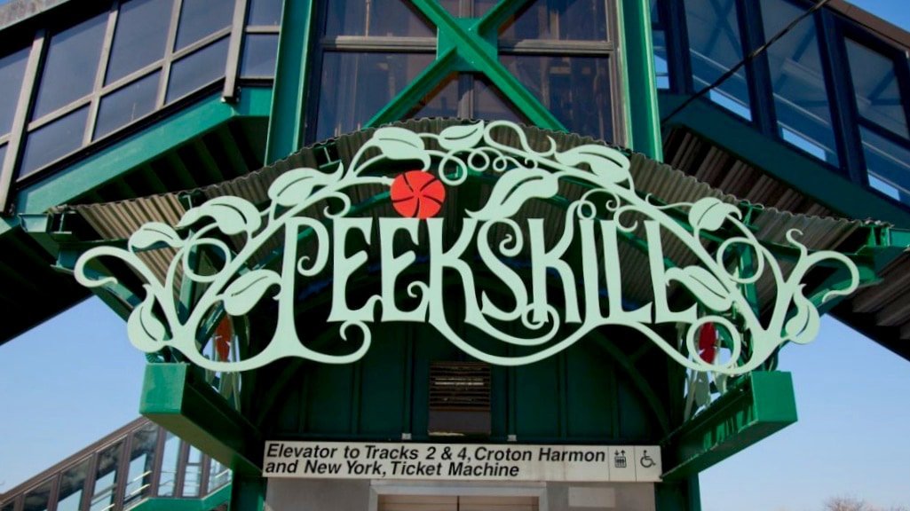 Peekskill-Sign-e1499281585772
