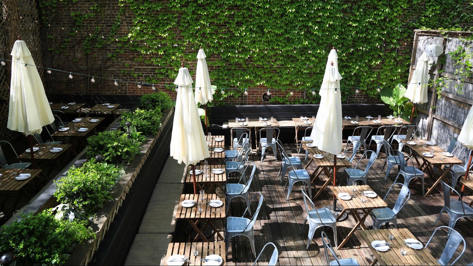 11 Warm Weather Bars and Restaurants With Outdoor Seating in New York