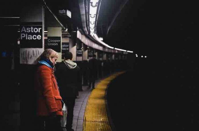 tips for Riding the Subway in NYC