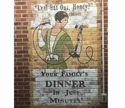 Smithfield BBQ Outside Mural