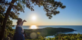 Discovering the Serenity of Maine’s Wilderness: Tips for Seaside Strolls, Hikes and Kayaking Discovering the Serenity of Maine's Wilderness