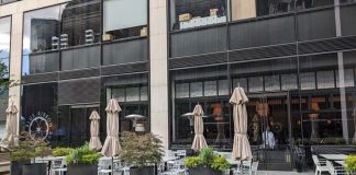 Our Review of Blue Ribbon Sushi and Steak in Midtown Manhattan: Commuter Friendly, Overpriced, But Still Pretty Good Blue Ribbon Sushi steak nyc