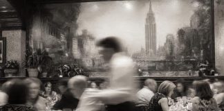 How New York Restaurants Can Maintain Professionalism In All Aspects of The Business New York Restaurants