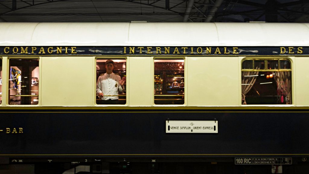 Orient Express by Mzximvs VdB