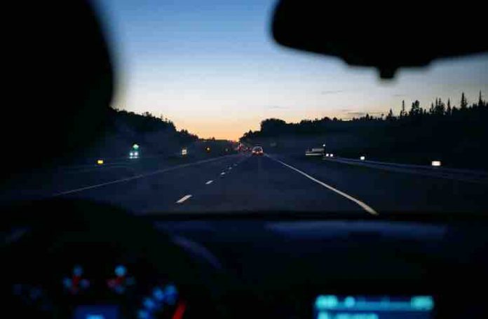 Top 5 Dashcam Features that Help you Stay Safe on Your Road Trips