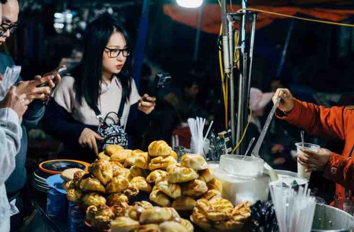 Avoid Food Poisoning While Traveling Avoid Food Poisoning While Traveling