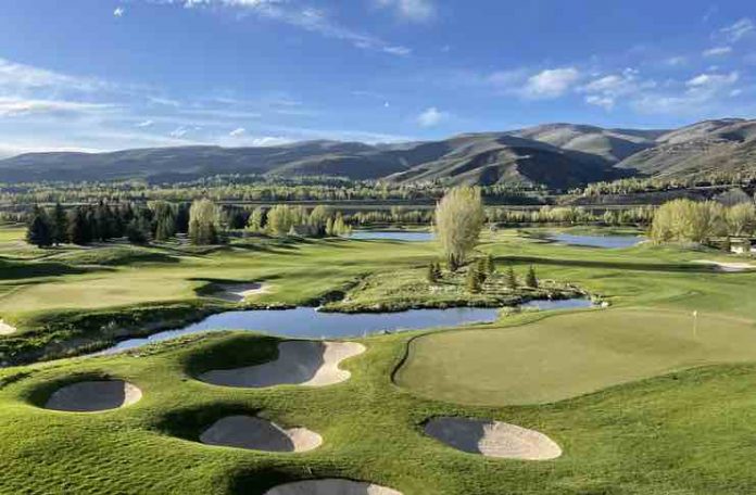 Most Beautiful Golf Courses in America Most Beautiful Golf Courses in America
