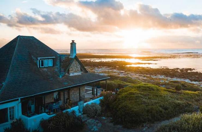Best Cities to Buy a Summer Vacation House Best Cities to Buy a Summer Vacation House