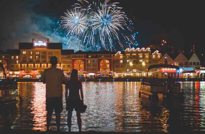 Planning a Romantic Anniversary
