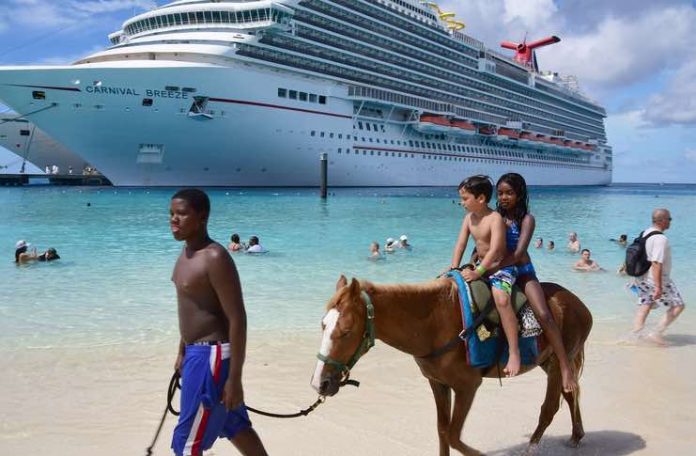 Tips to Care for Your Little Ones on a Vacation Tips to Care for Your Little Ones on a Vacation