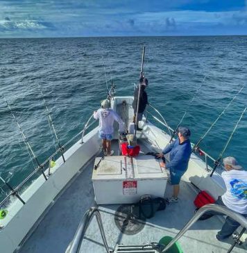 advantages and disadvantages of charter fishing