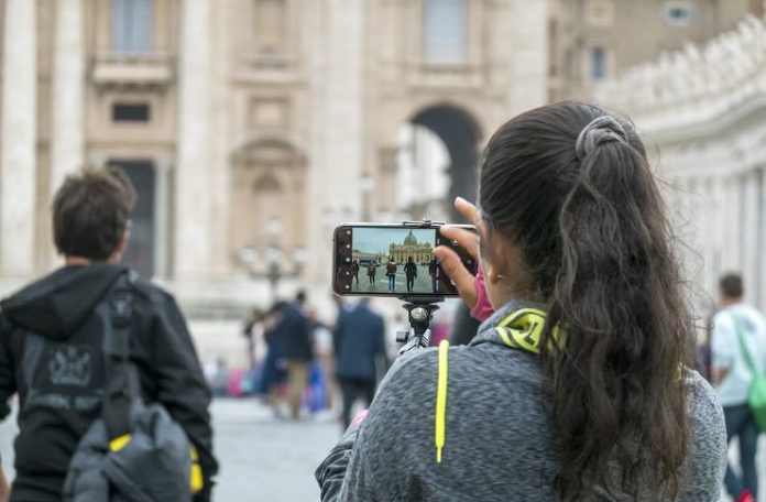 How to Make the Perfect Travel Videos For TikTok How to Make the Perfect Travel Videos For TikTok