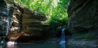 Beautiful Road Trips Near Chicago