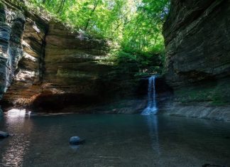 Beautiful Road Trips Near Chicago