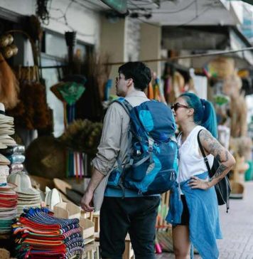 Finding Authentic Handmade Goods on Your Travels