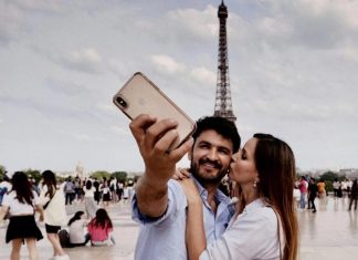 Discover Paris with Business Class Deals