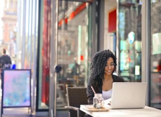Traveling Remote Workers